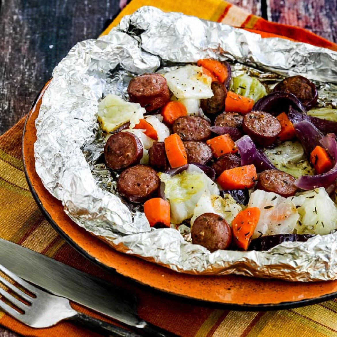 1200-autumn-tin-foil-dinner.jpg